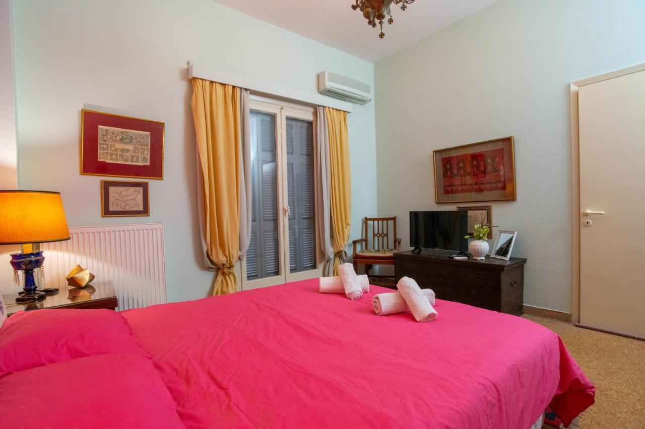 Marina'S Bright Getaway - Nafplio Center House Leilighet Eksteriør bilde